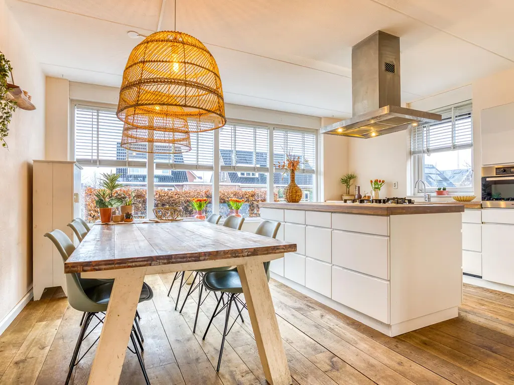 Jan Doustraat 34, ZWAAG