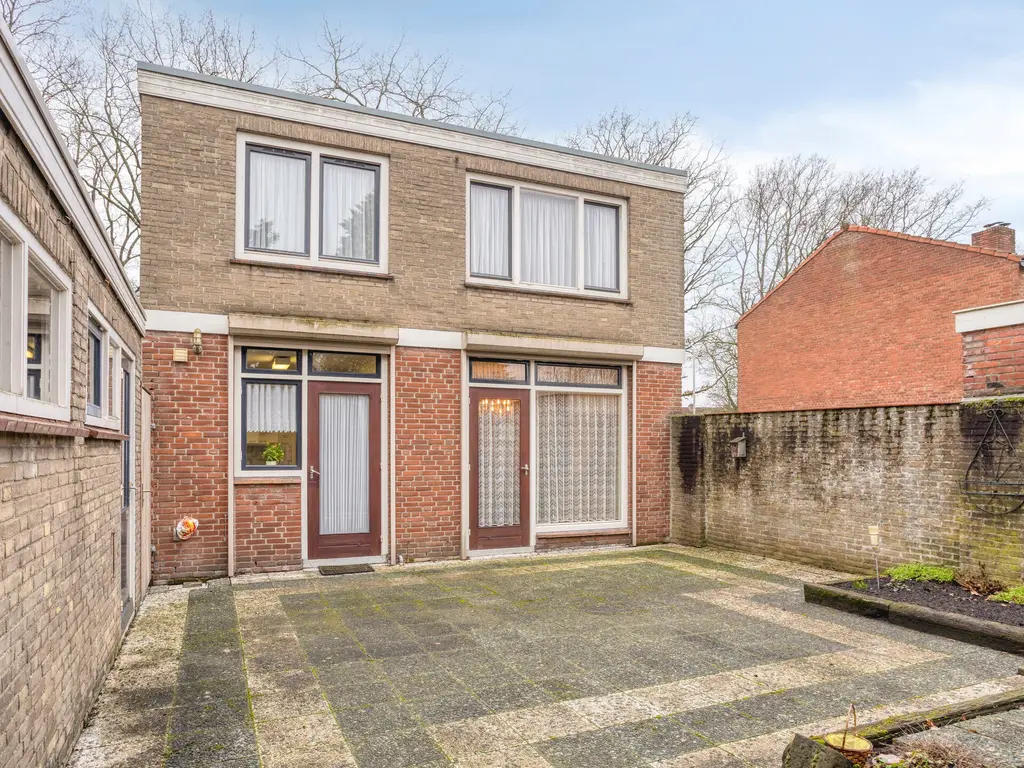 Doctor Mollerlaan 69, Roosendaal