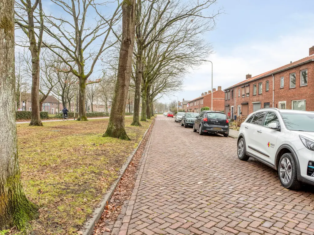 Doctor Mollerlaan 69, Roosendaal