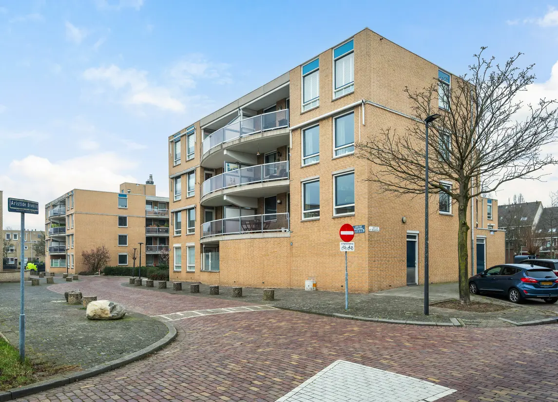 Aristide Briandring 35