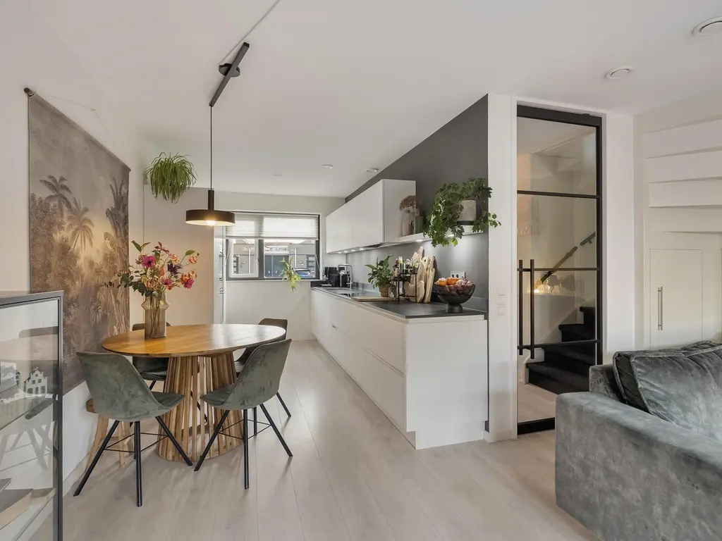 Topaaslaan 16, RHOON