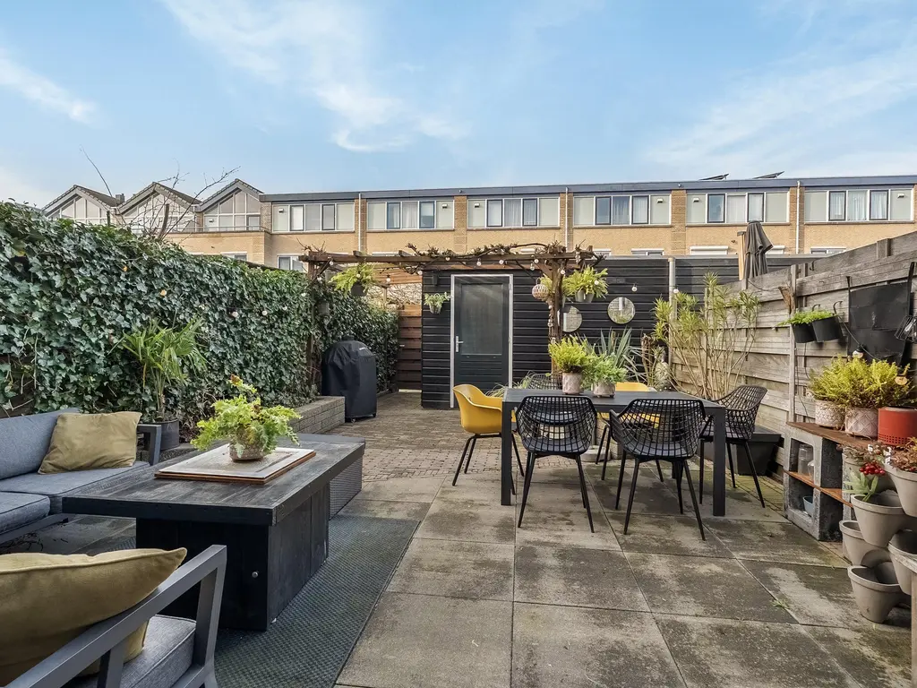 Topaaslaan 16, RHOON