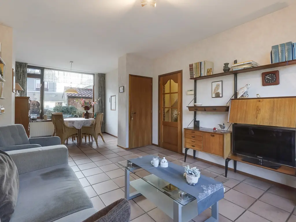 Prinses Beatrixlaan 37, MAASLAND