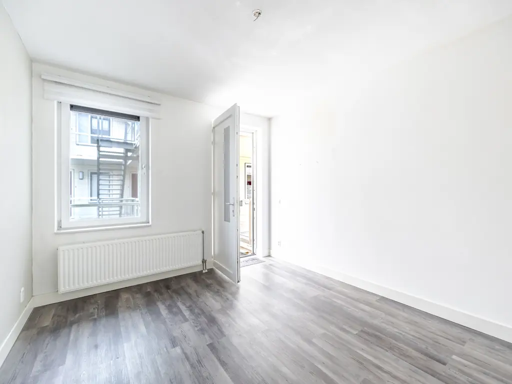 Woudevoirt 15, Zoeterwoude