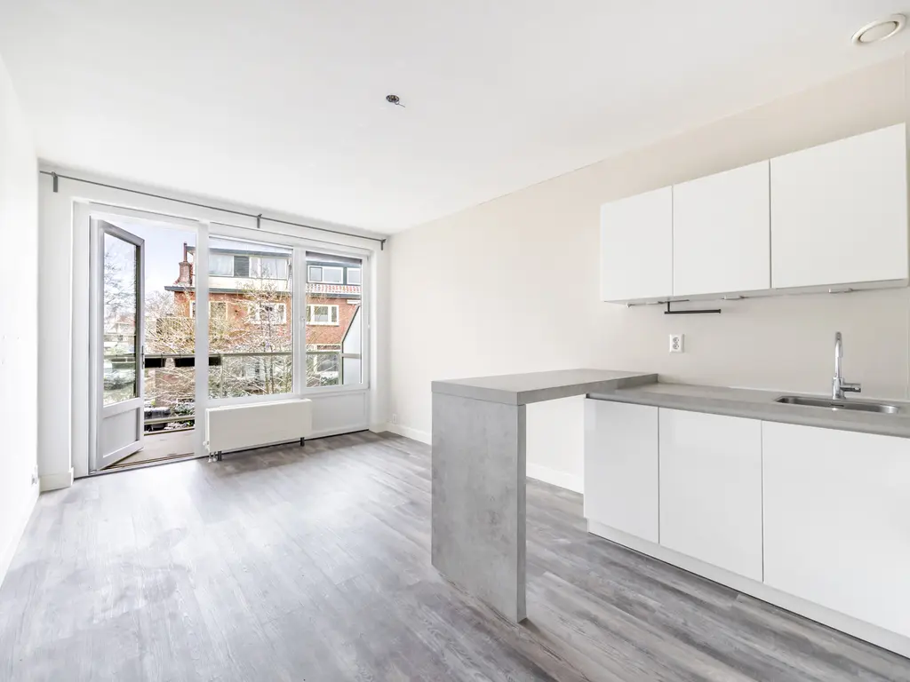 Woudevoirt 15, Zoeterwoude