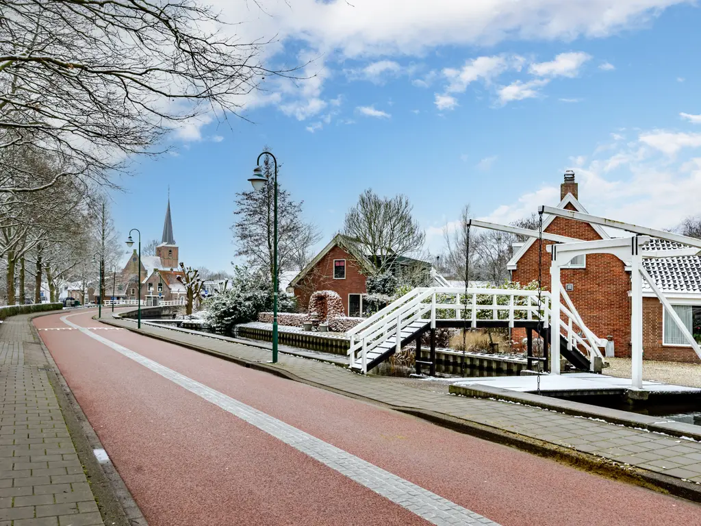 Woudevoirt 15, Zoeterwoude