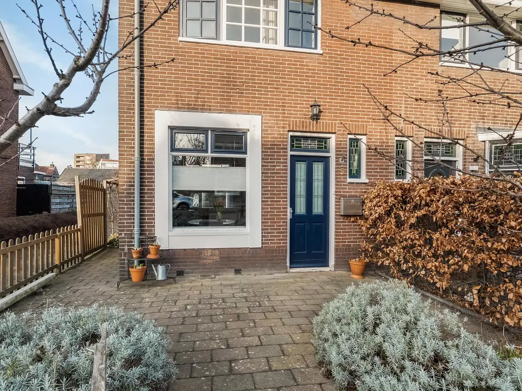 Juliana van Stolbergstraat 9, ZWIJNDRECHT