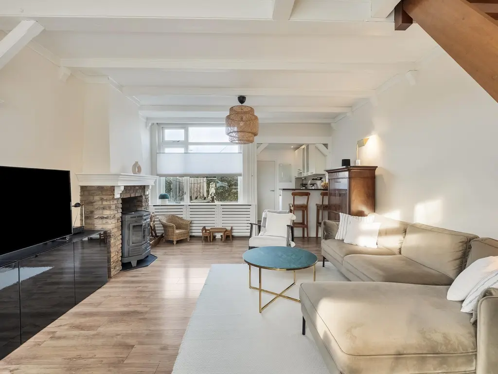 Juliana van Stolbergstraat 9, ZWIJNDRECHT