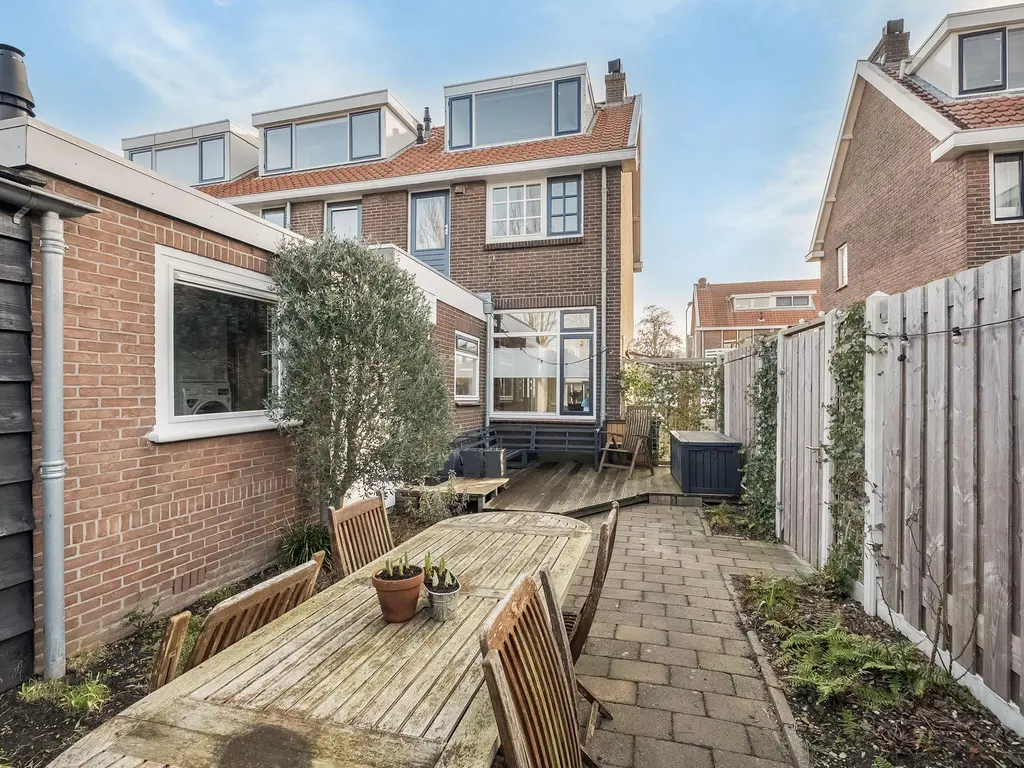 Juliana van Stolbergstraat 9, ZWIJNDRECHT