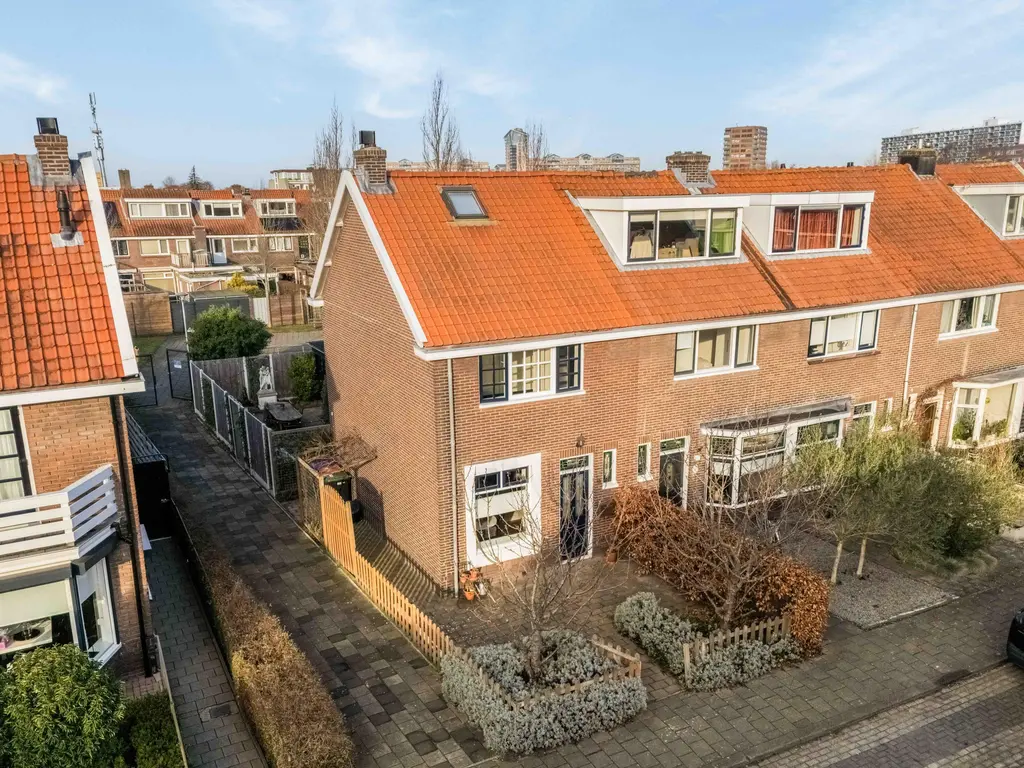Juliana van Stolbergstraat 9, ZWIJNDRECHT