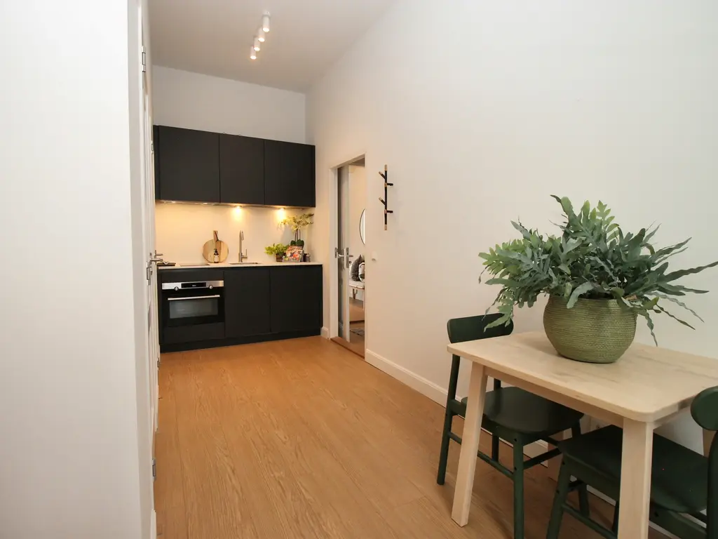 Kruitschip 63, Leiden