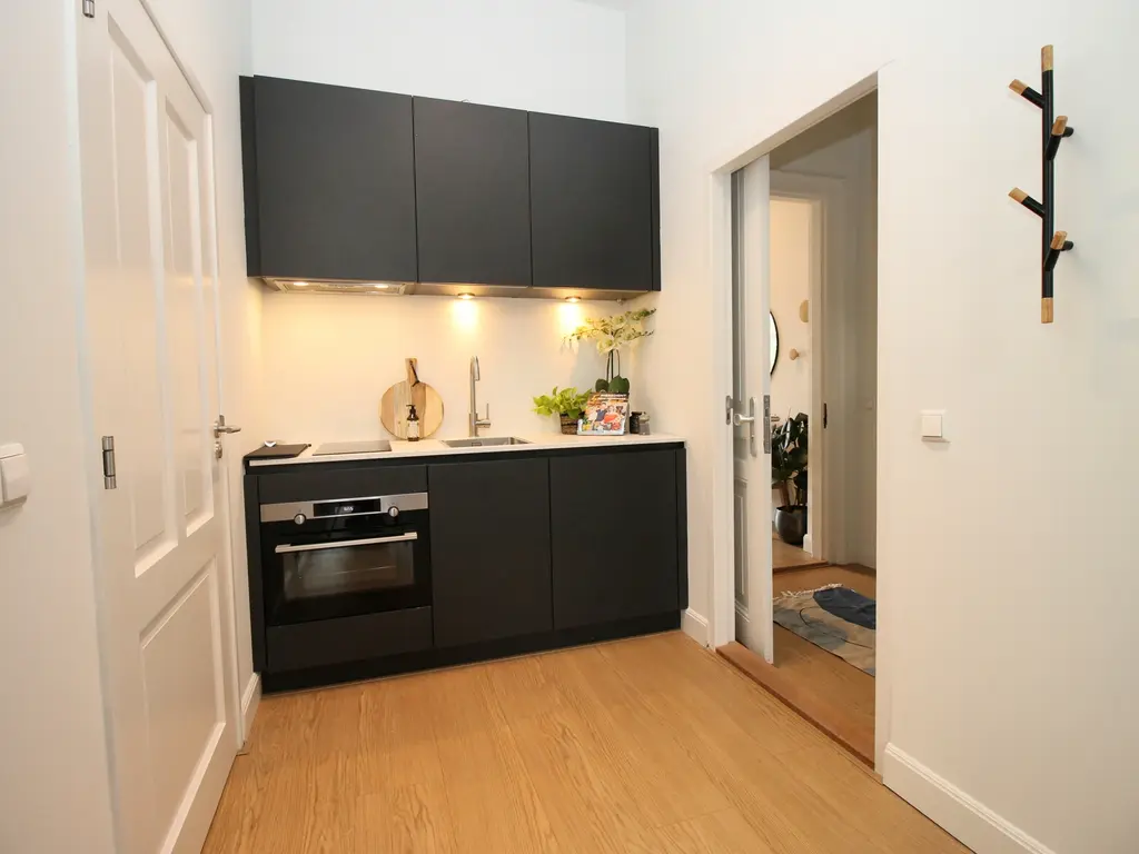 Kruitschip 63, Leiden