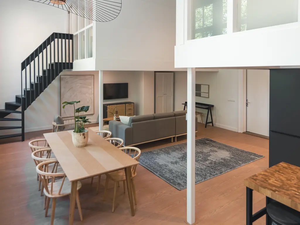 Kruitschip 45, Leiden