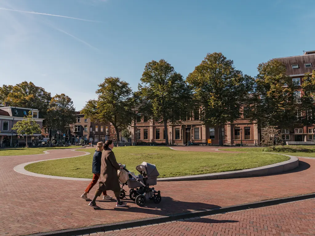 Kruitschip 34, Leiden