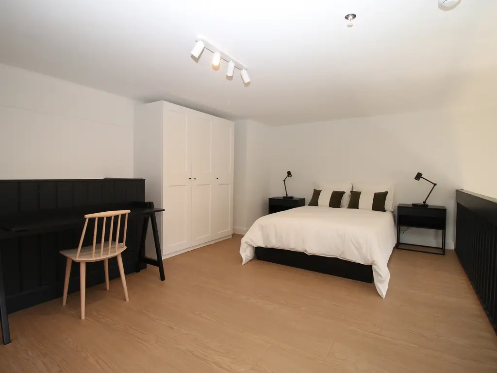 Kruitschip 48, Leiden