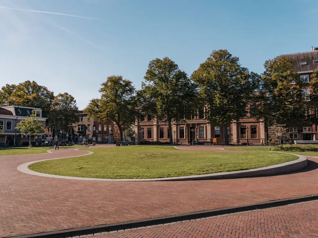 Kruitschip 48, Leiden