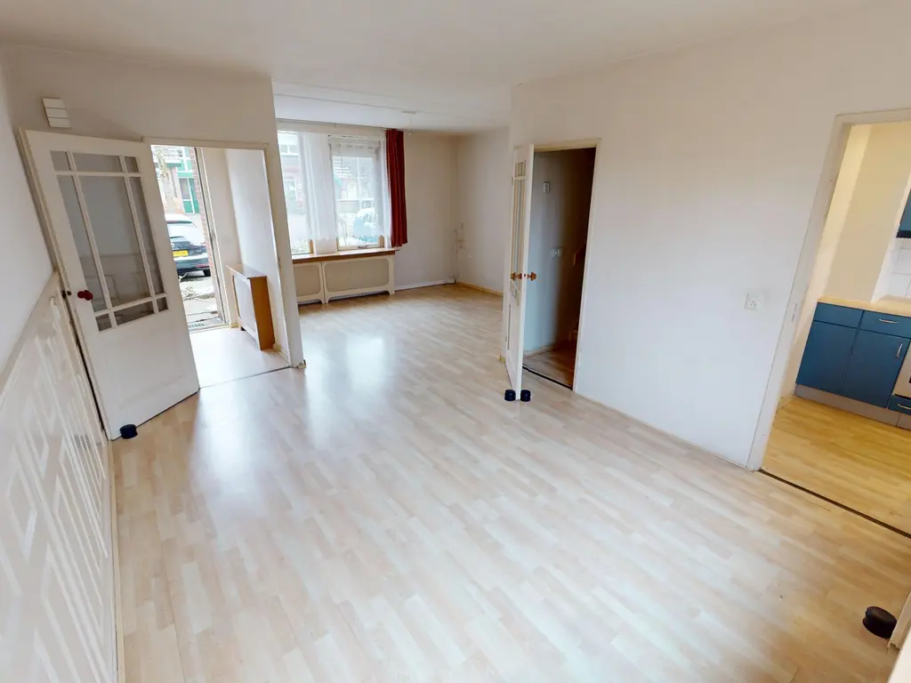 Kweekwal 10, ENKHUIZEN