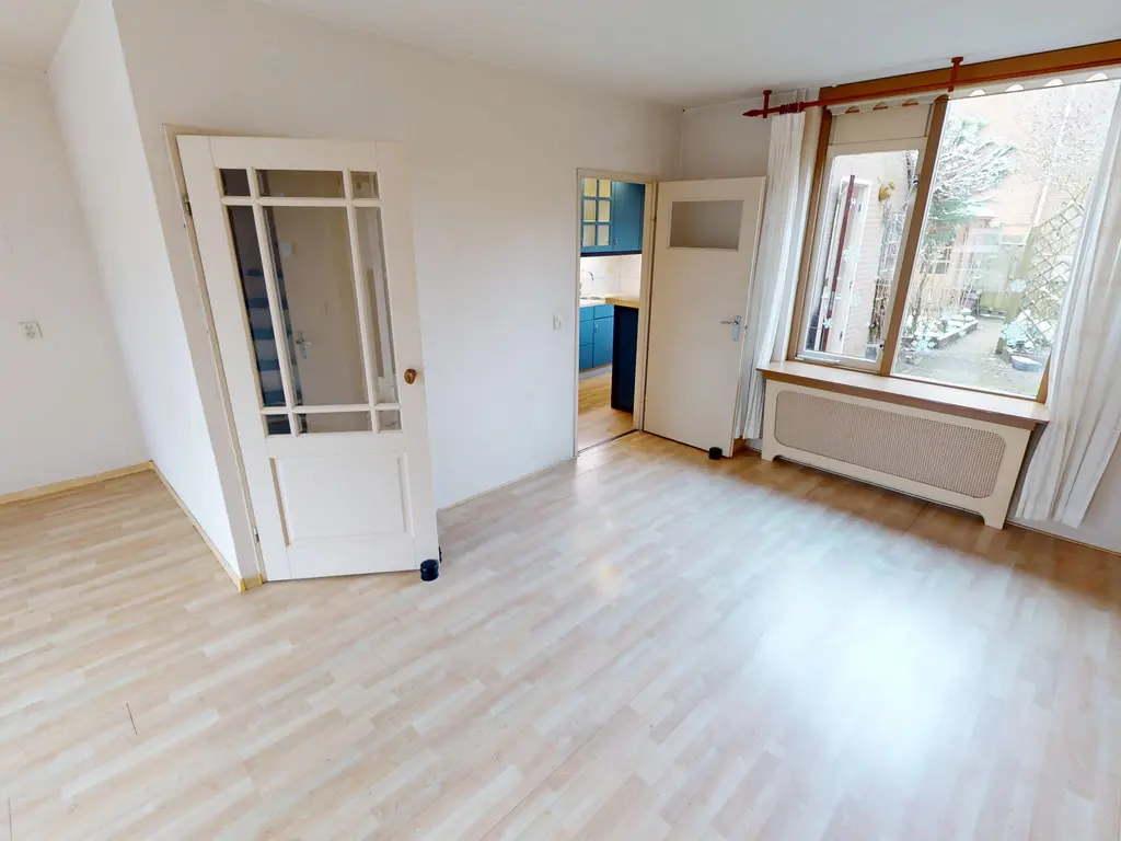 Kweekwal 10, ENKHUIZEN