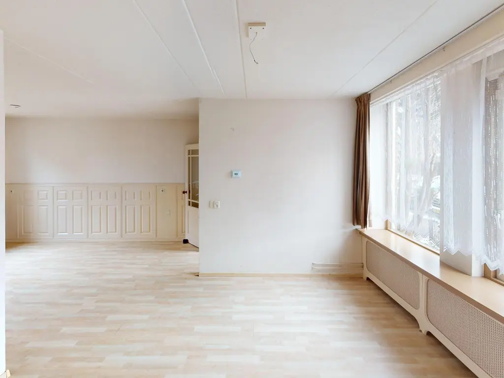 Kweekwal 10, ENKHUIZEN