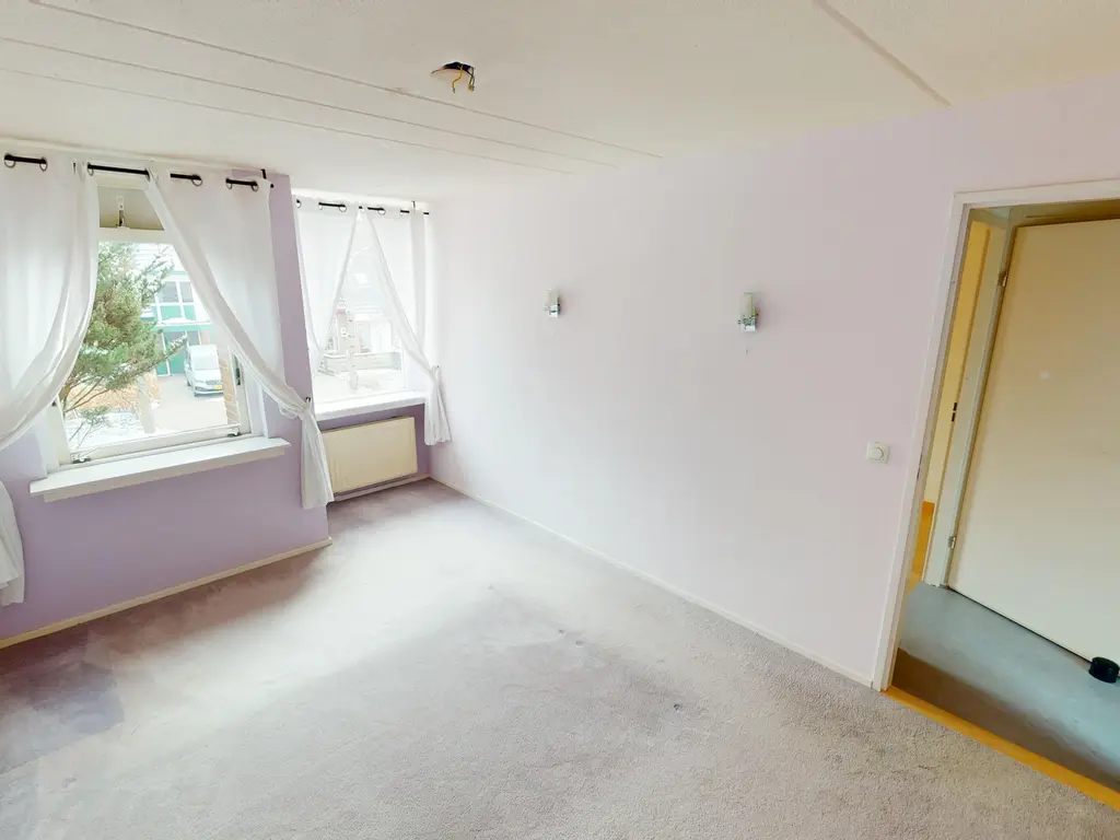 Kweekwal 10, ENKHUIZEN