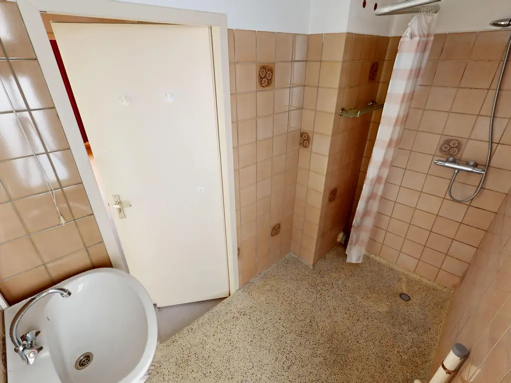 Kweekwal 10, ENKHUIZEN