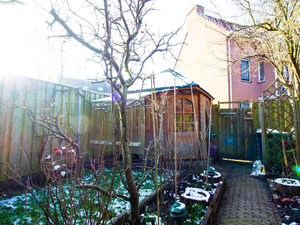 Kweekwal 10, ENKHUIZEN