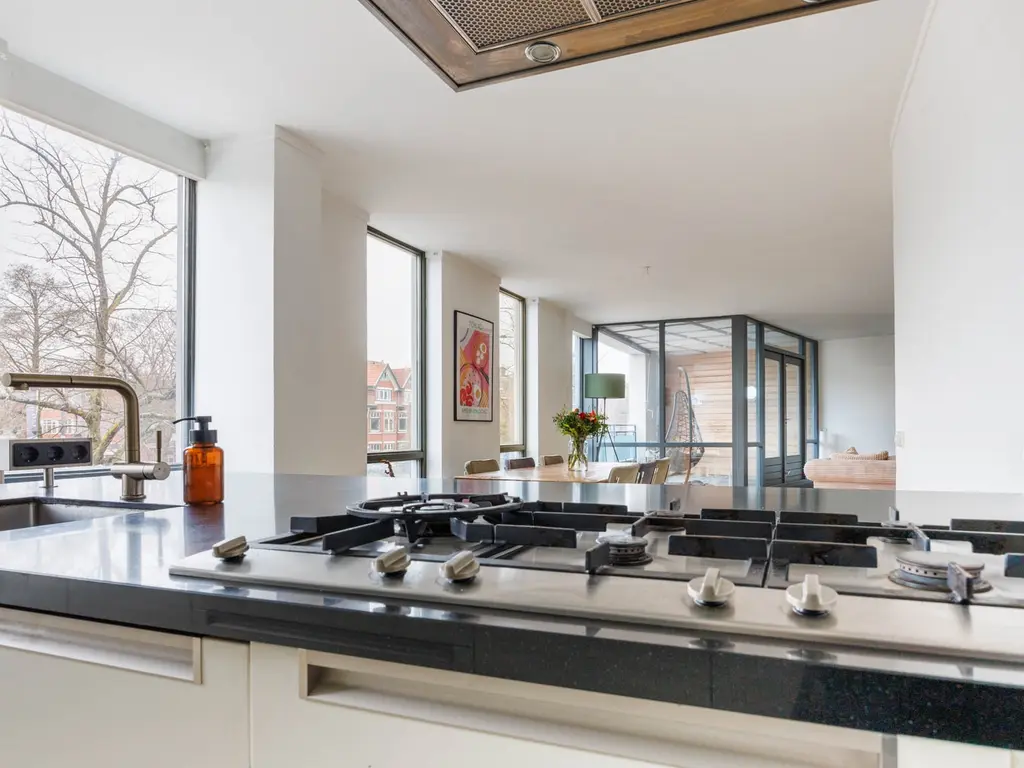 Hoge Rijndijk 88A, Leiden