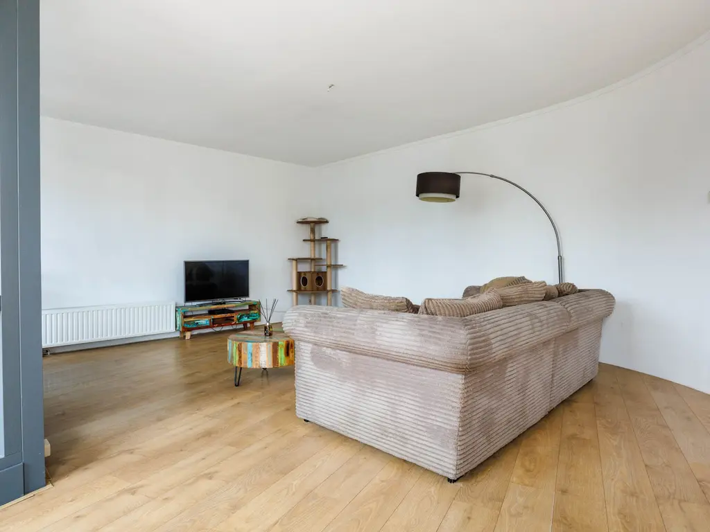 Hoge Rijndijk 88A, Leiden