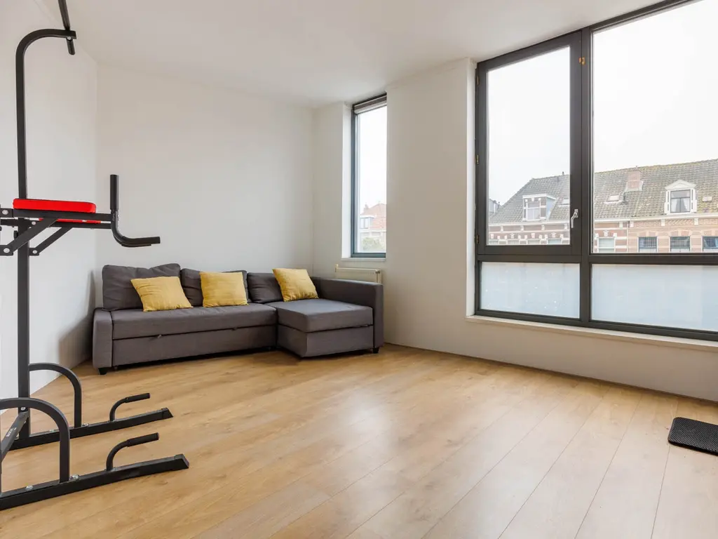 Hoge Rijndijk 88A, Leiden