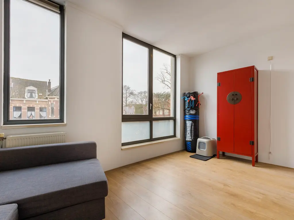 Hoge Rijndijk 88A, Leiden