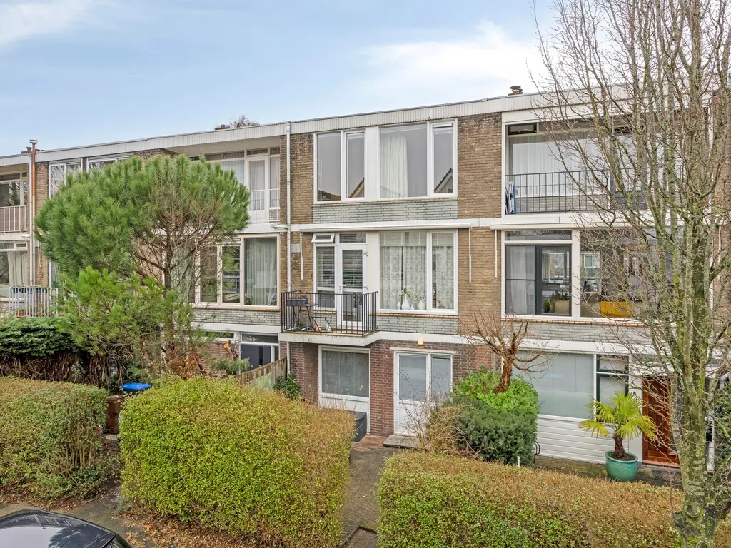 Debussystraat 39, Leiden