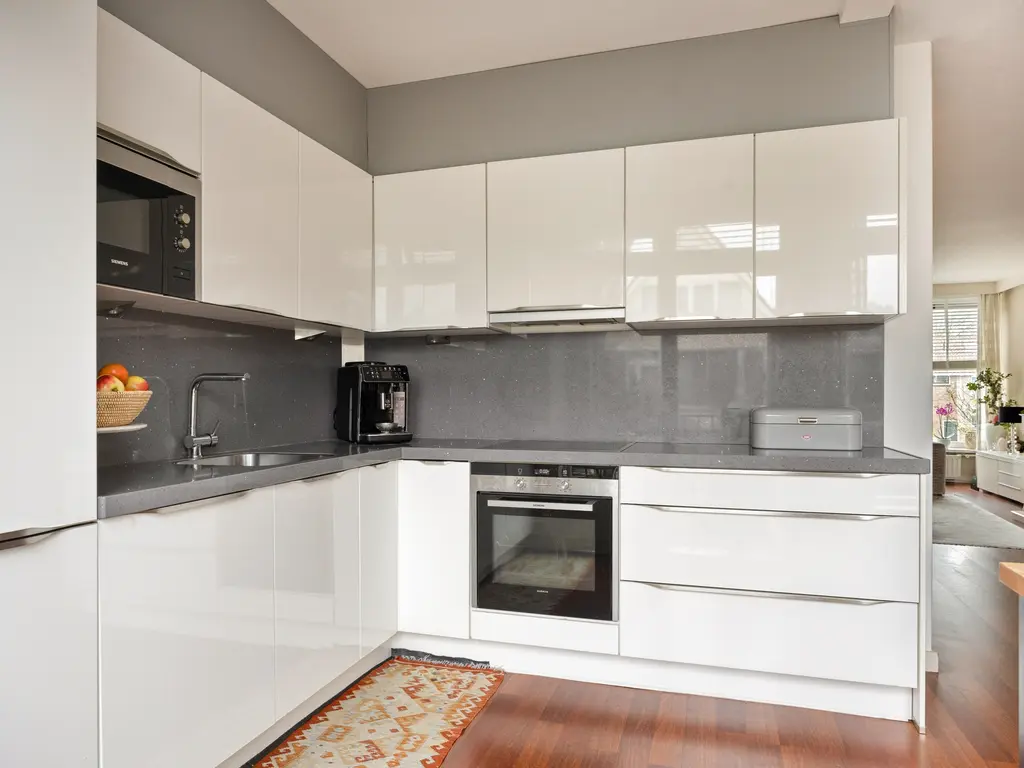 Debussystraat 39, Leiden