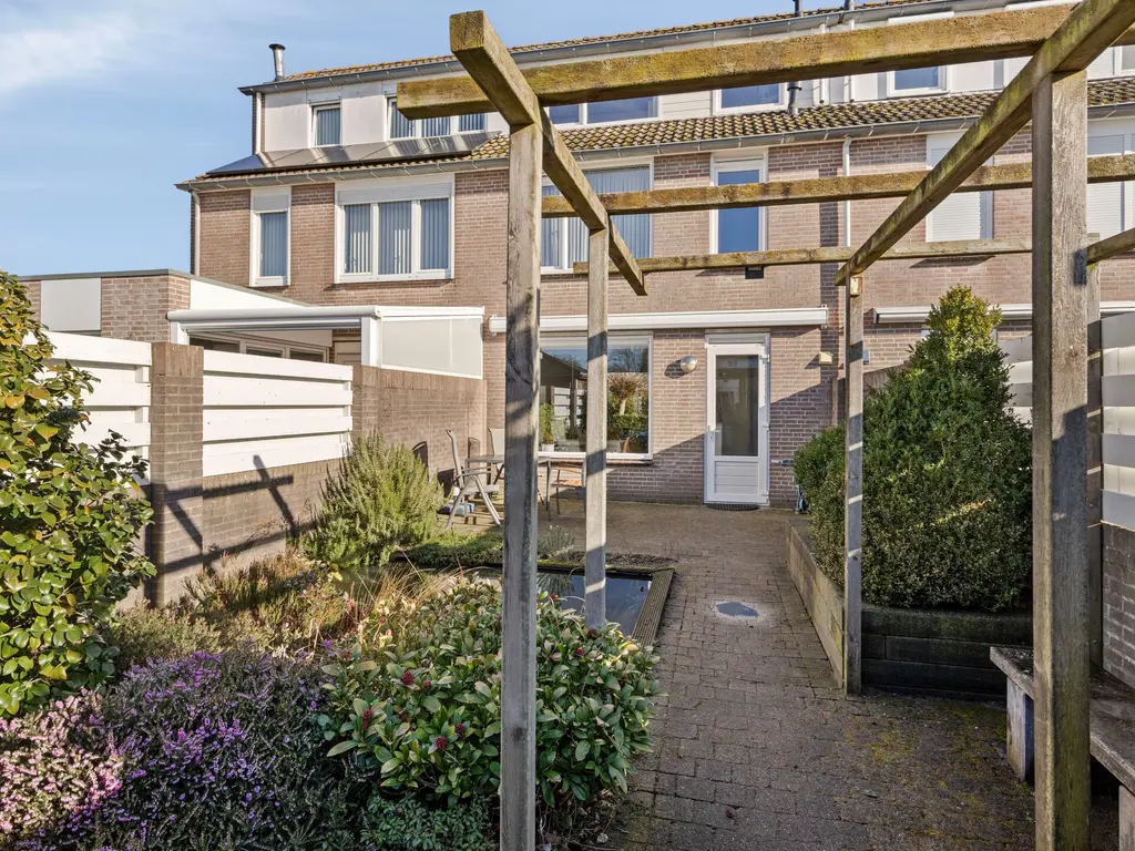 Enclaveberg 16, Roosendaal