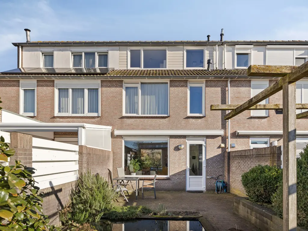 Enclaveberg 16, Roosendaal