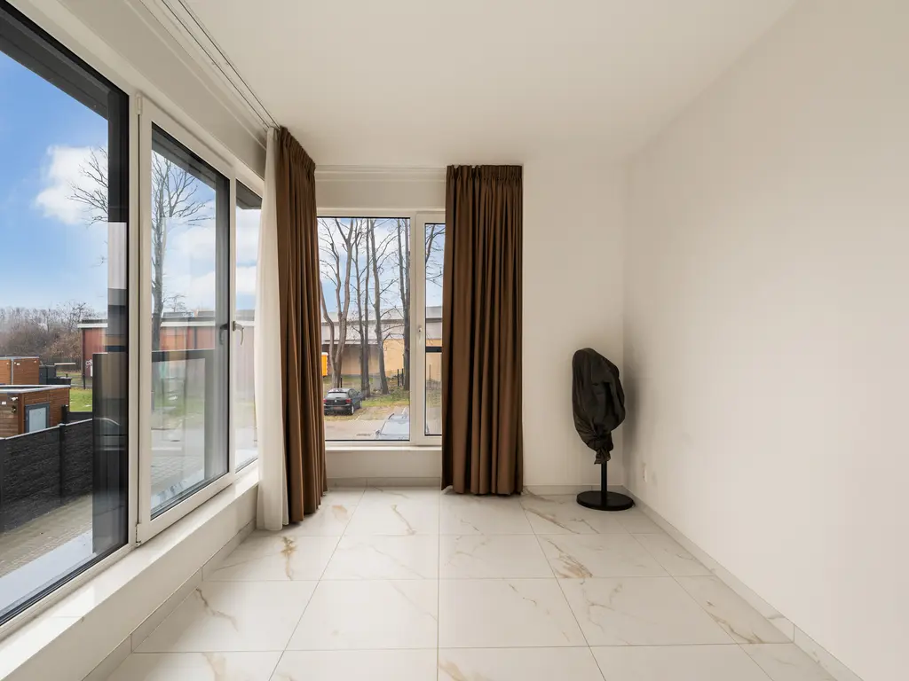 Johan Braakensiekstraat 64, SCHIEDAM