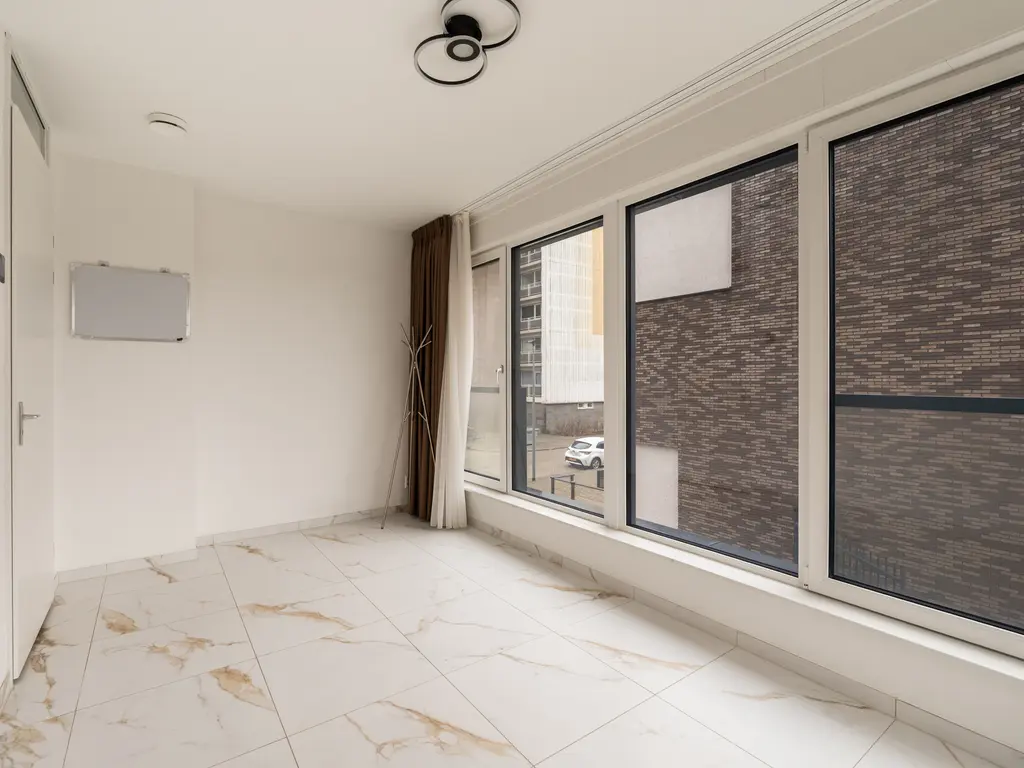 Johan Braakensiekstraat 64, SCHIEDAM