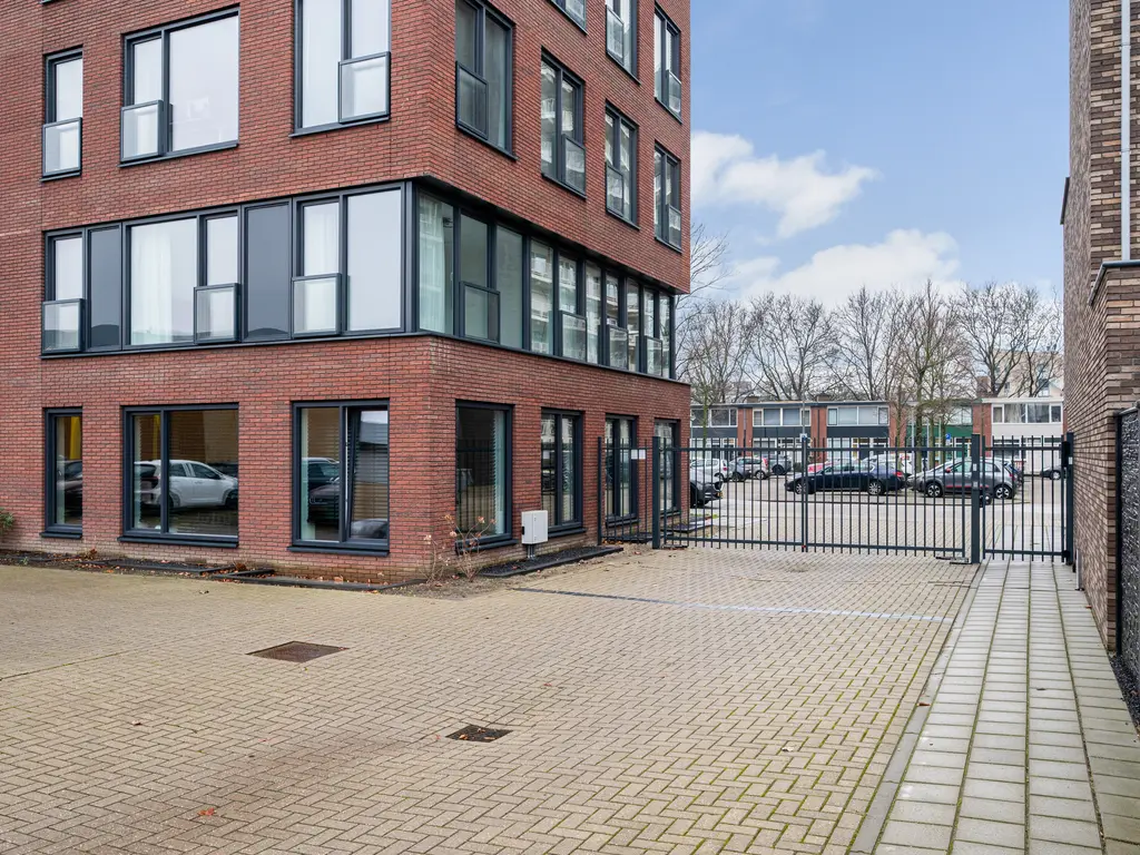 Johan Braakensiekstraat 64, SCHIEDAM
