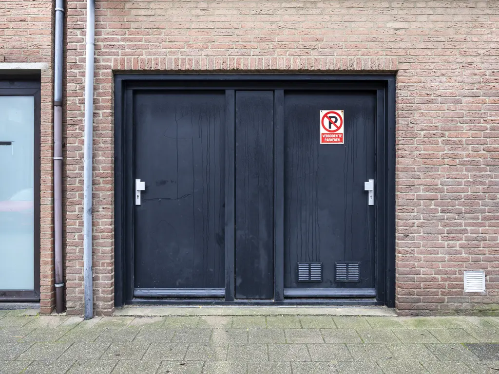 Herenstraat 7B, MONSTER