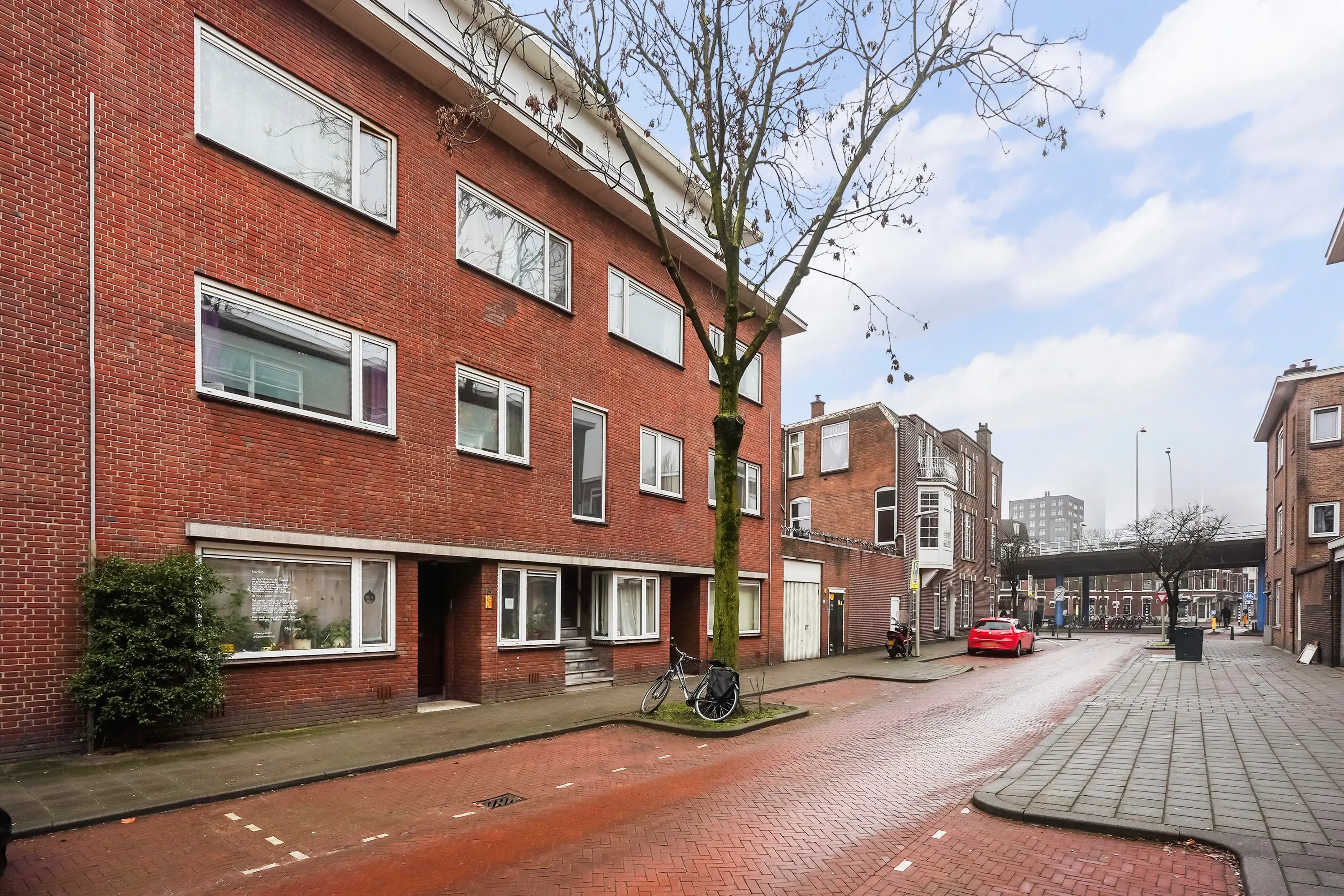 Spaarnedwarsstraat 7