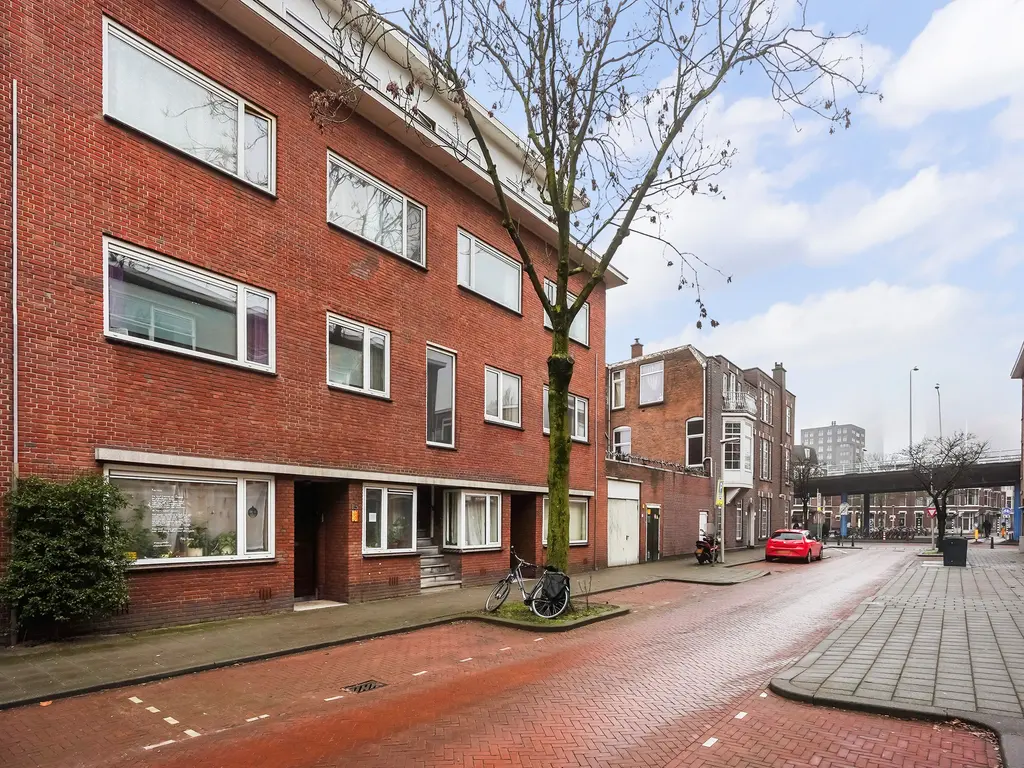 Spaarnedwarsstraat 7, Den Haag