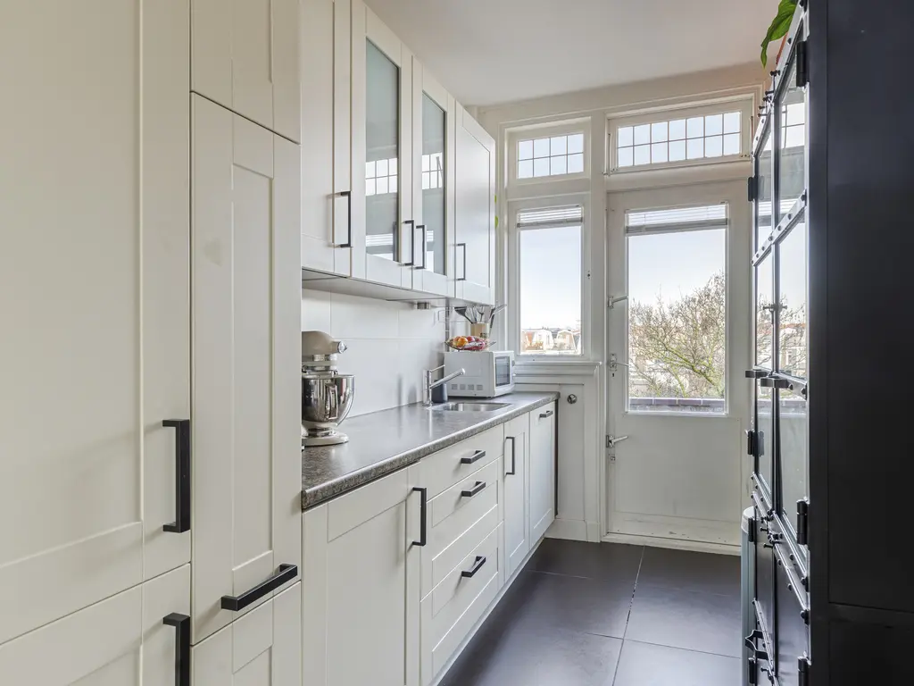 Reinkenstraat 43, 'S-GRAVENHAGE