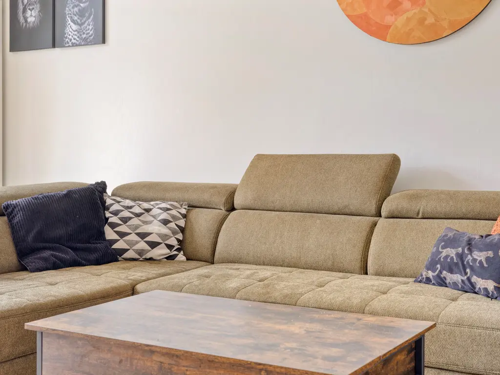 Zwaluw 24, Zoeterwoude