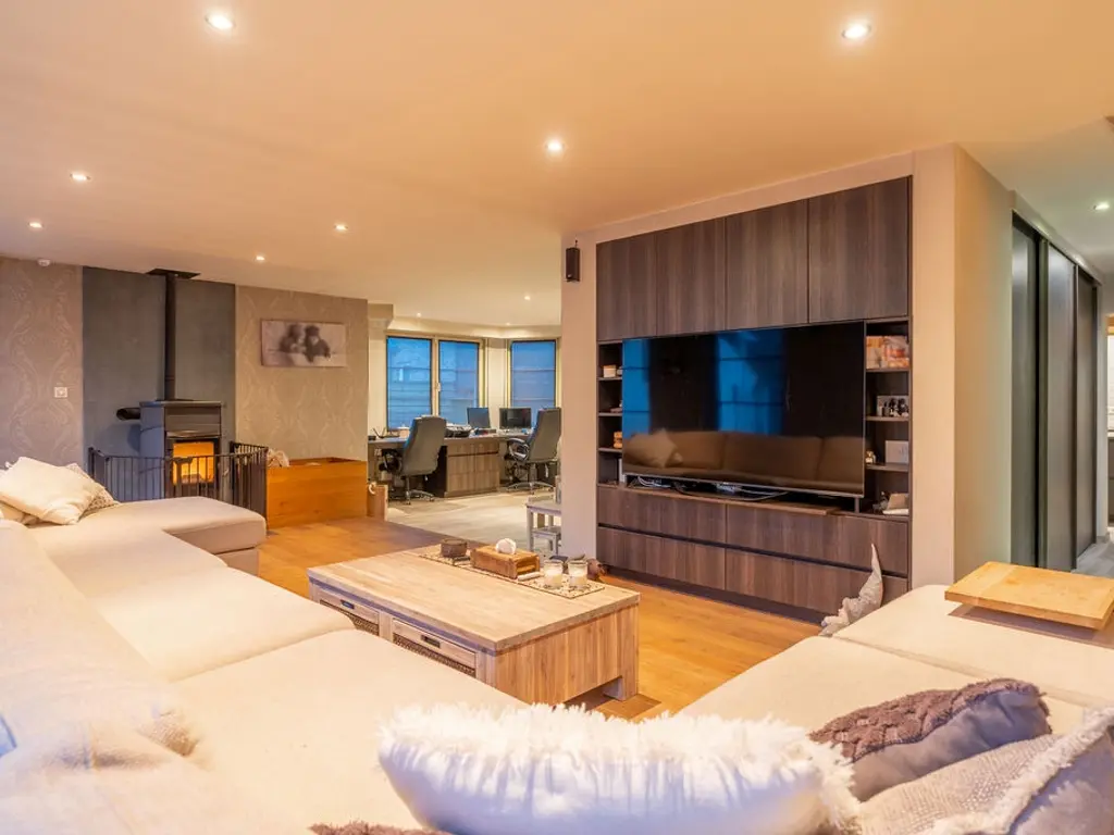 Vooreel 41  , Ravels