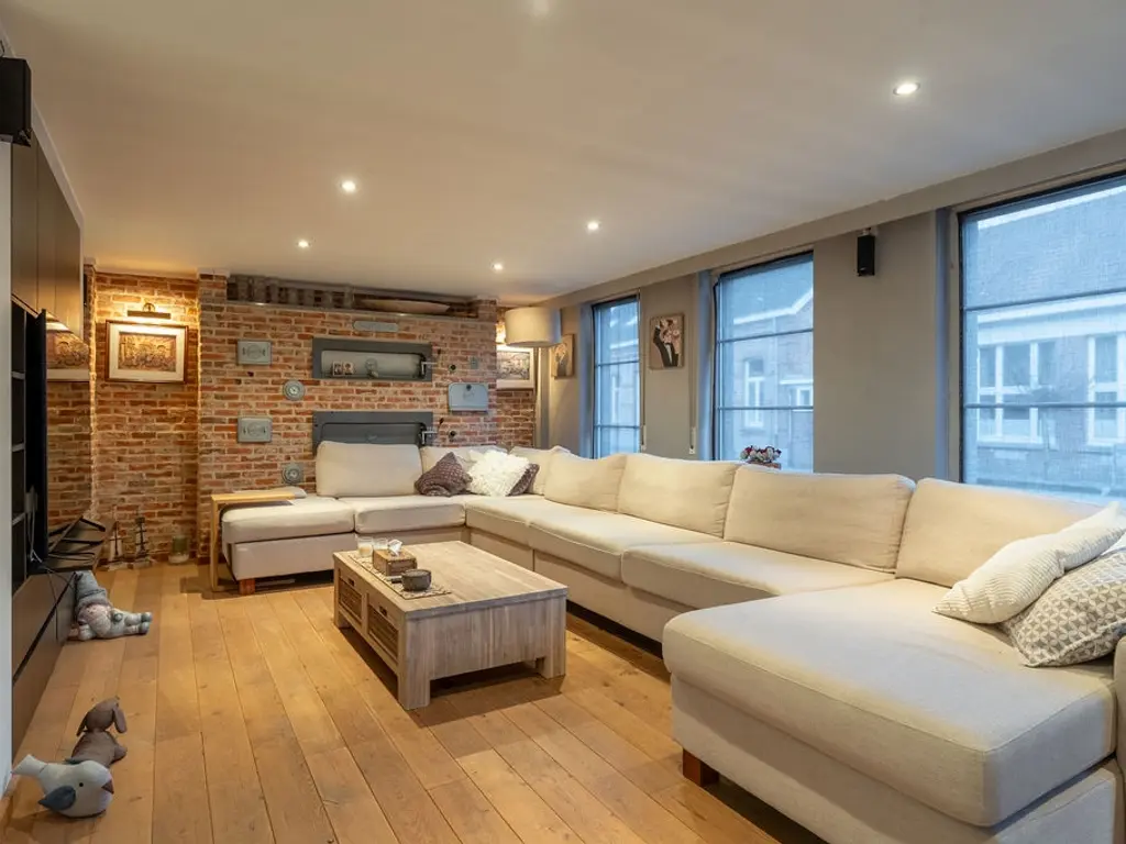 Vooreel 41  , Ravels