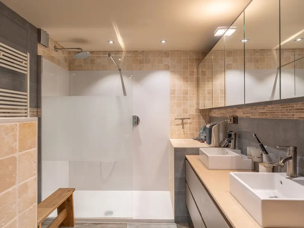 Vooreel 41  , Ravels