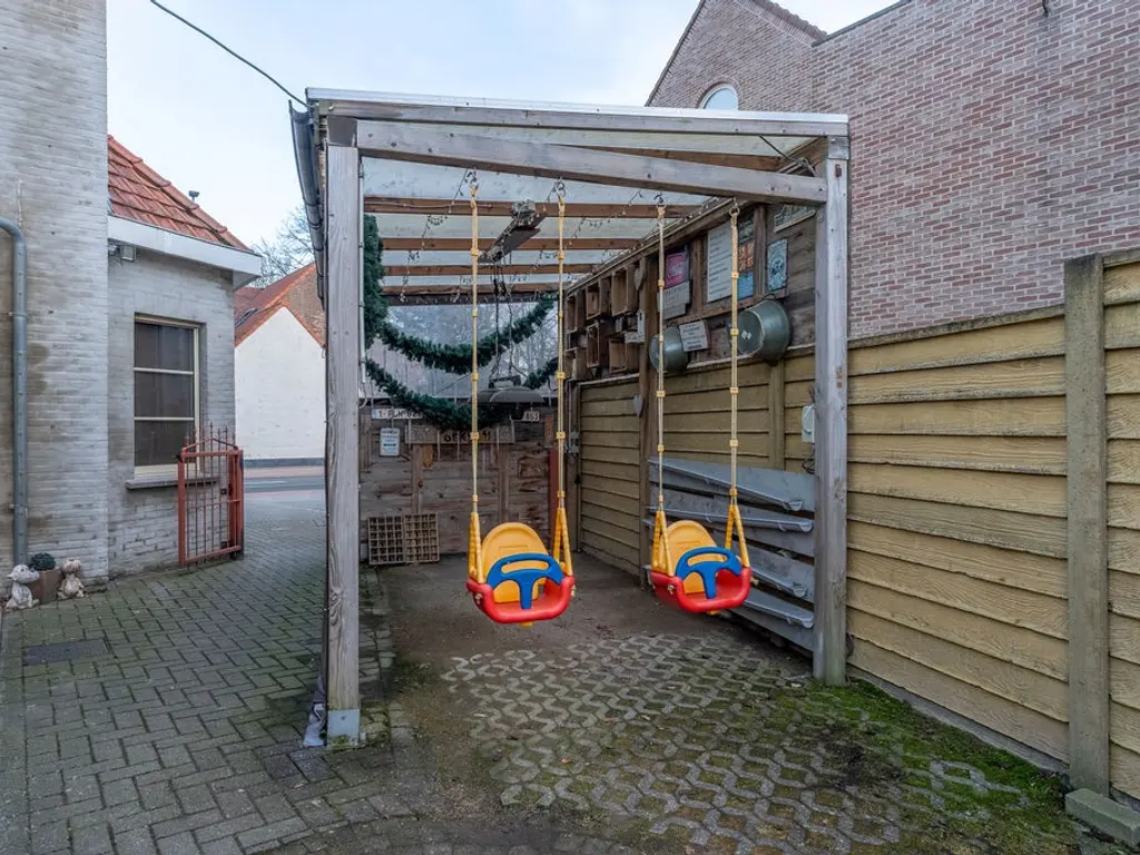 Vooreel 41  , Ravels