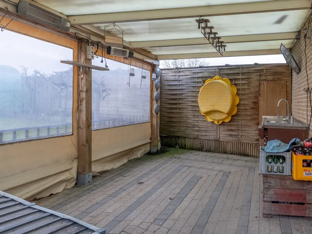 Vooreel 41  , Ravels