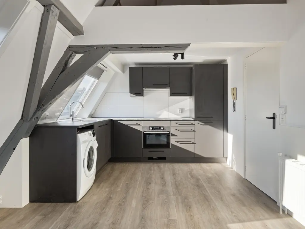 Hogewoerd 102C, Leiden