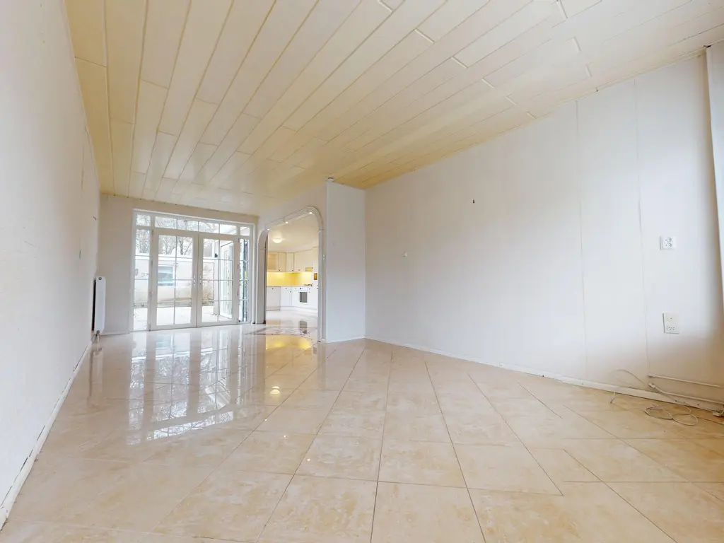 Hertog Albrechtstraat 384, GROOTEBROEK