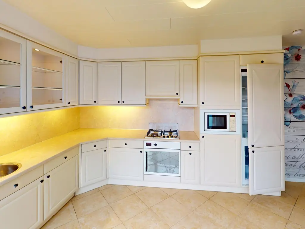 Hertog Albrechtstraat 384, GROOTEBROEK